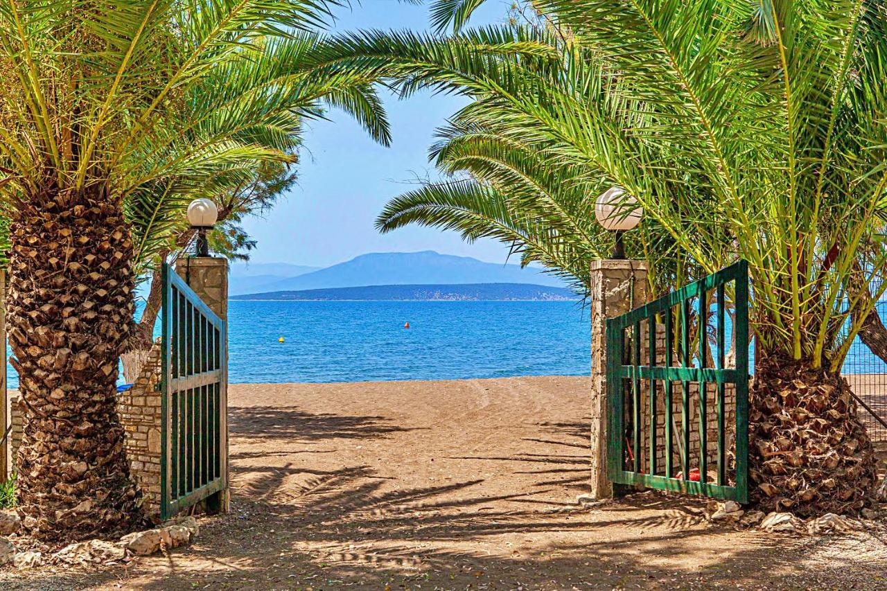 Poseidon Bungalows Iria Buitenkant foto