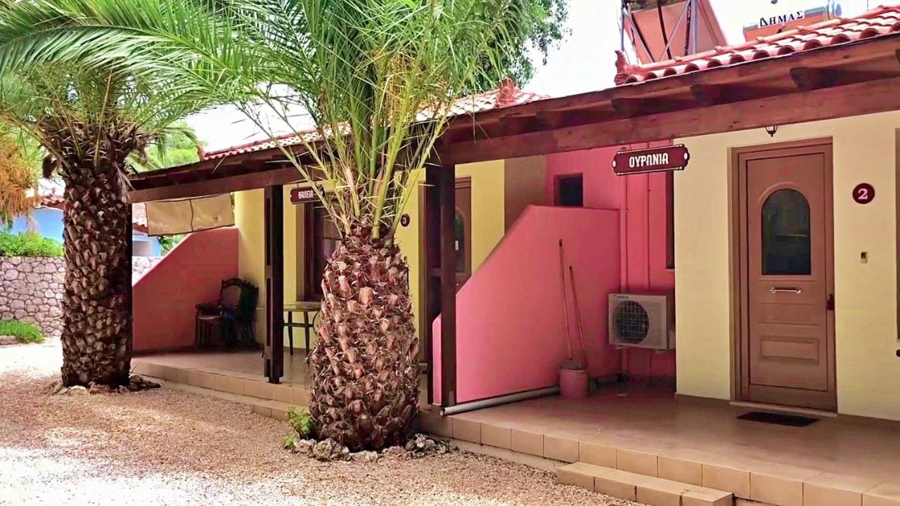 Poseidon Bungalows Iria Buitenkant foto