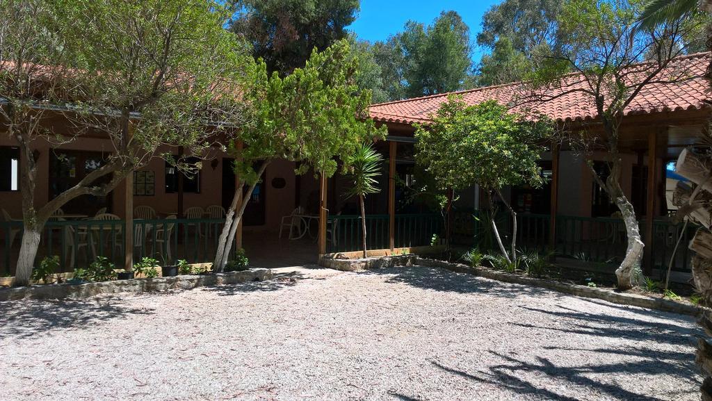 Poseidon Bungalows Iria Buitenkant foto