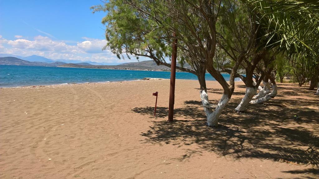 Poseidon Bungalows Iria Buitenkant foto