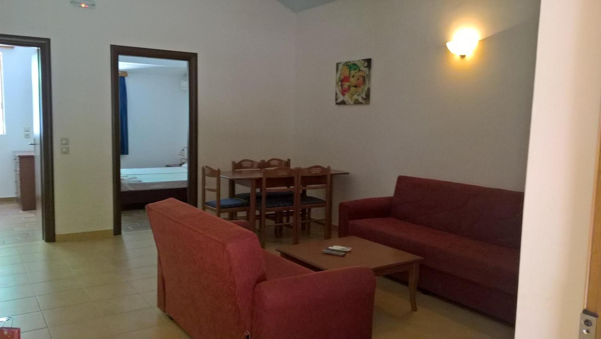 Poseidon Bungalows Iria Buitenkant foto